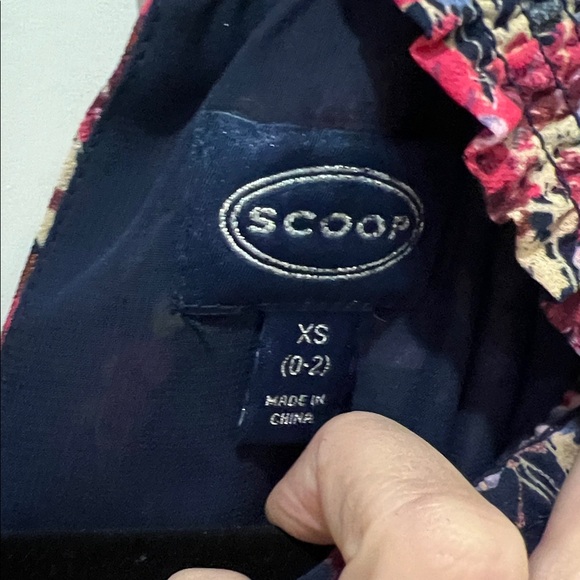 Scoop floral dress - Picture 4 of 5